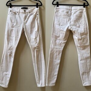 Express White Mid Rise Legging Distressed Women Jeans Size 6 Regular